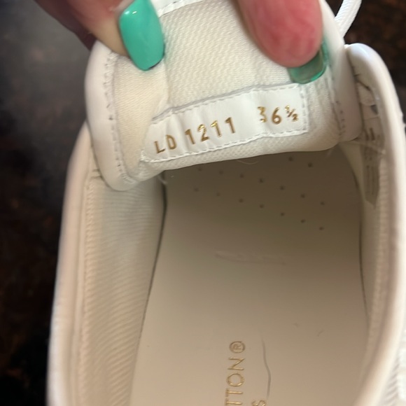 Louis Vuitton Squad Trainer Sneaker Size 36.5 - Picture 8 of 8